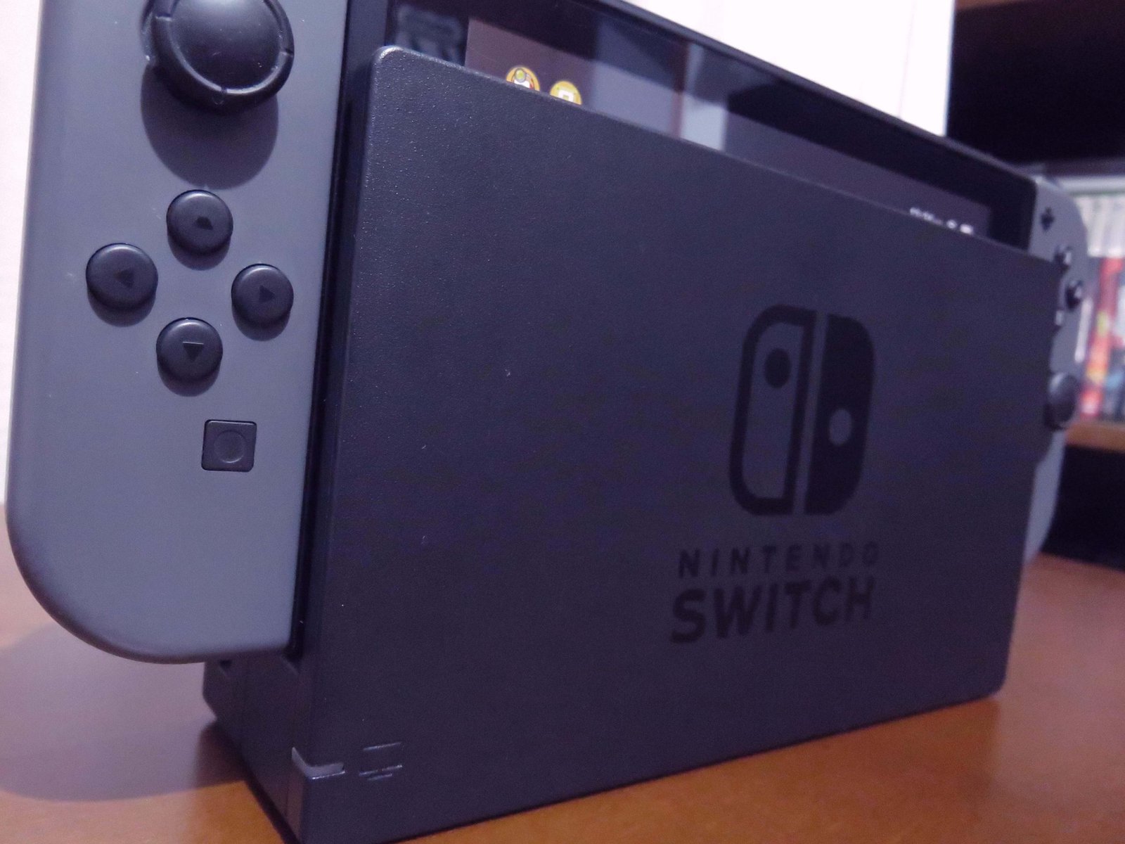 Imagem do console Nintendo Switch.
